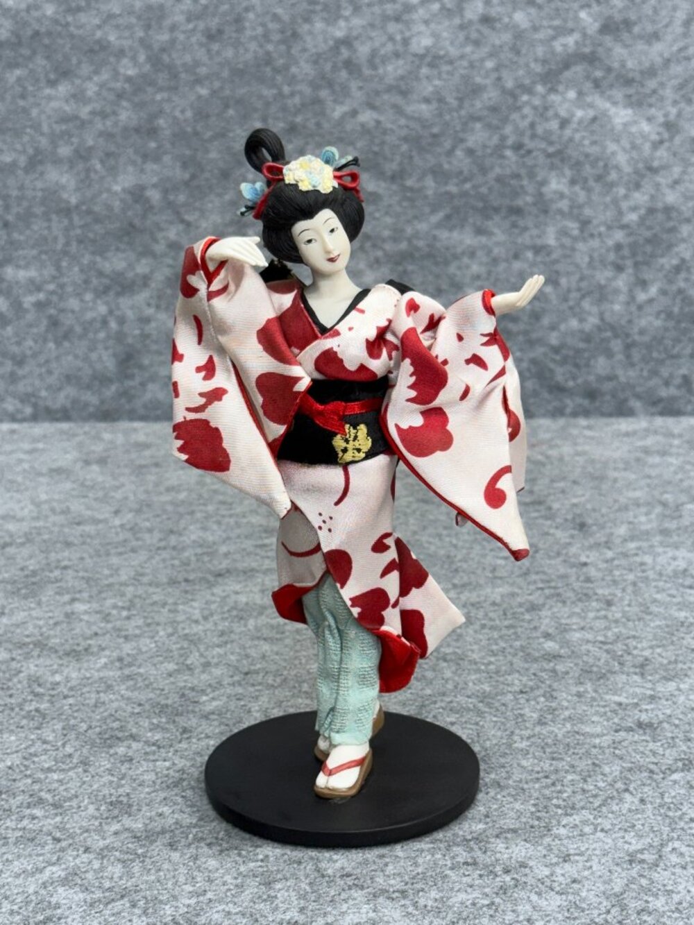 The Ashton-Drake Butterflies in the Garden Geisha Doll Poetry Flowers Collection